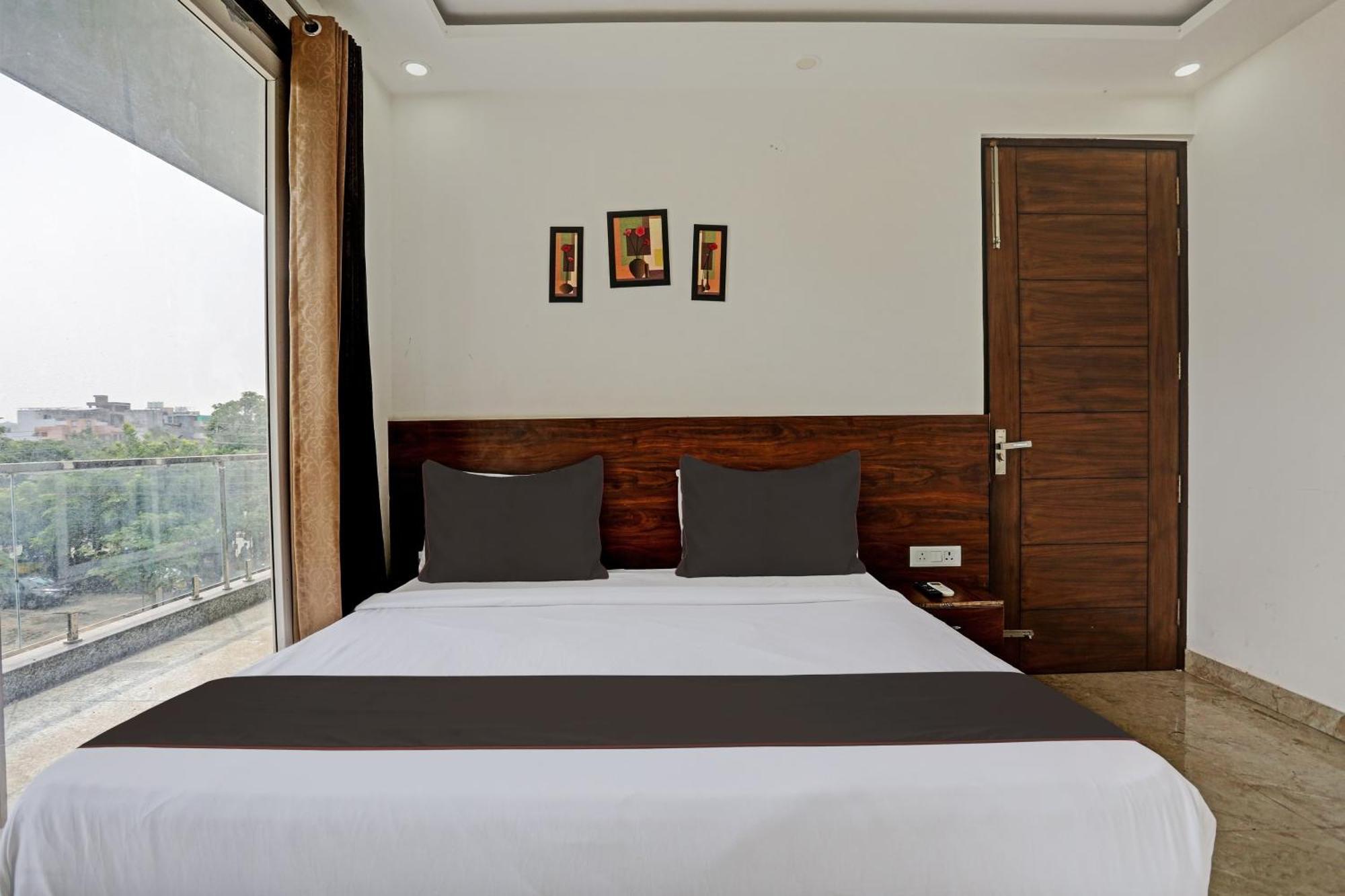 Hotel O Vikrant Residency Gurgáon Exteriér fotografie